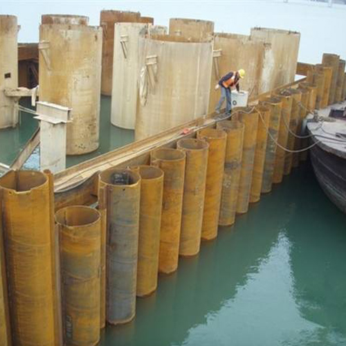 惠州钢护筒现场安装